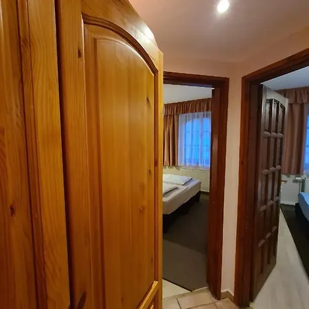 Palantir Panzio 3* Miskolc
