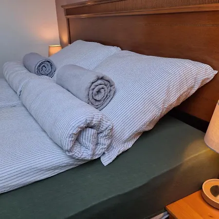 Palantir Panzio Bed & Breakfast