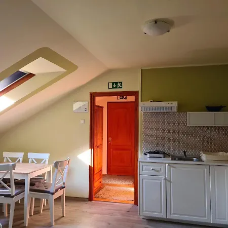 Palantir Panzio Bed & Breakfast 3*
