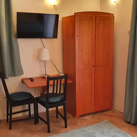 Bed & Breakfast Palantir Panzio 3*