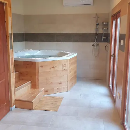 Bed & Breakfast Palantir Panzio
