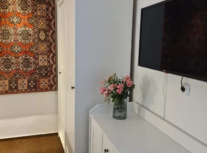 Palantir Panzio B&B